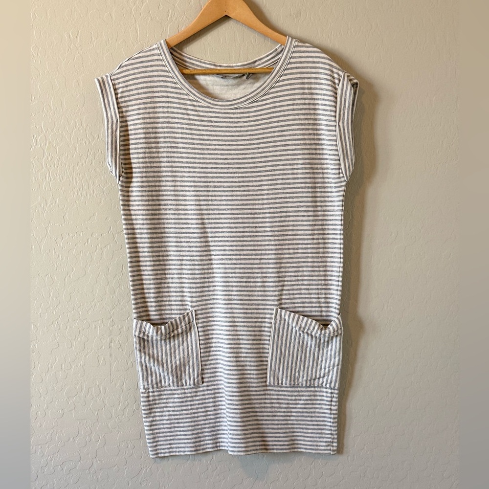 Women's Athleta Ease Up Sweatshirt Dress Gray and White Stripe - Small - Picture 3 of 6